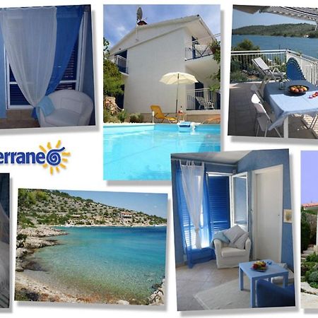 Apartments Mediterraneo Kaprije Exteriör bild